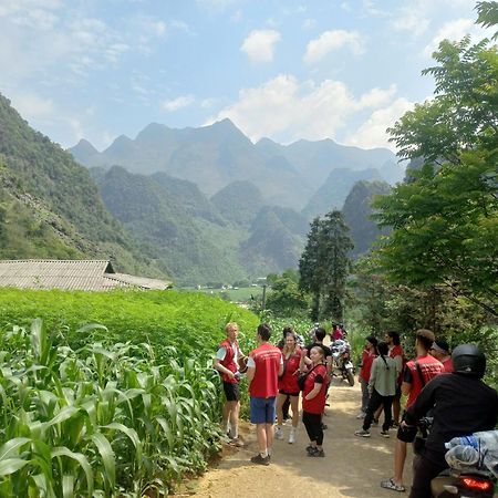 Lotus Premium Lodge - Lotus Group Tours Ha Giang Exterior photo